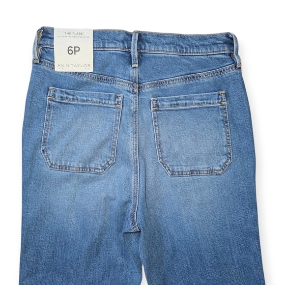 NWT Ann Taylor The Flare Jeans, Medium Wash, Size 6 Petite - Picture 9 of 10